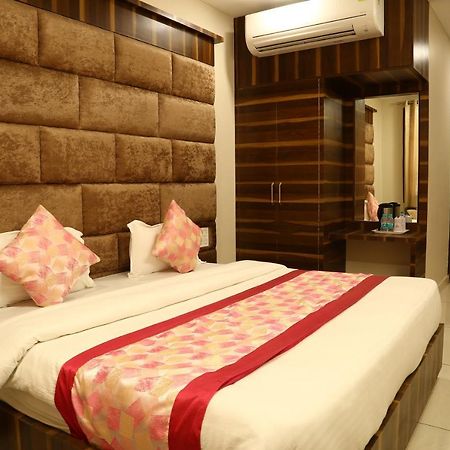 Hotel Kush Ganga - 50 Meter From Har Ki Pauri, Haridwār Exterior foto
